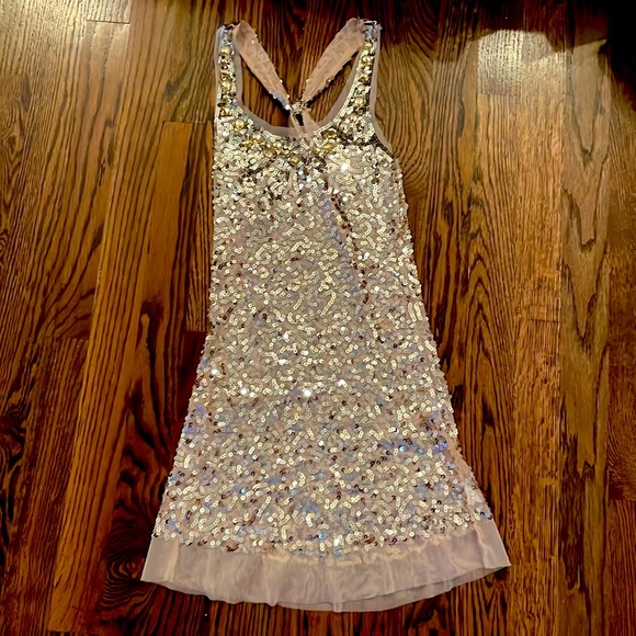 Romeo&Juliet Couture Gold Racer Back Tank Top - Picture 1 of 4